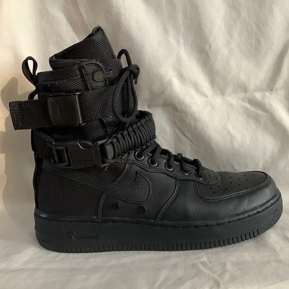 Nike SF Air Force 1 High Triple Black